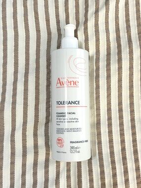 avene facial cleanser